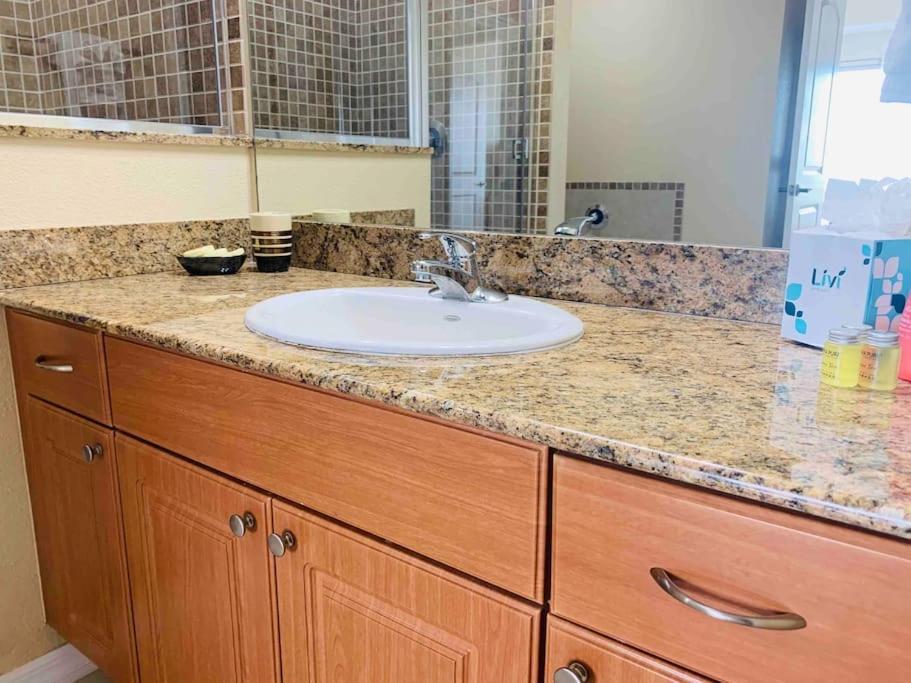 Apartamento Walking Distance From Universal One Bedroom Orlando