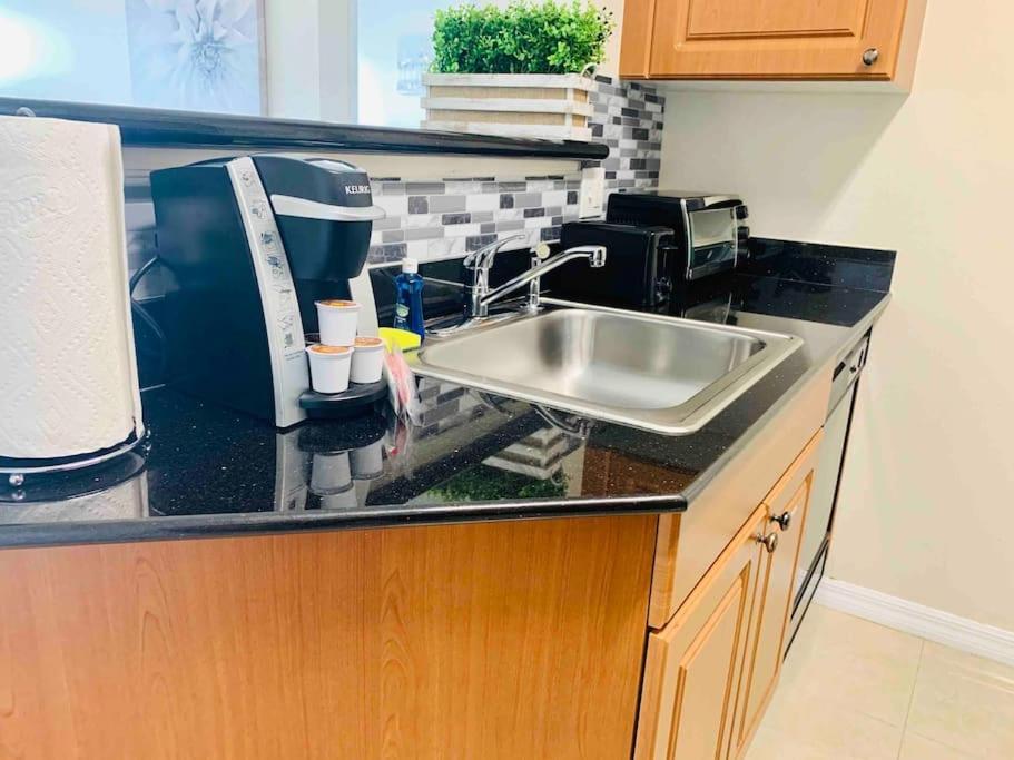 Apartamento Walking Distance From Universal One Bedroom *